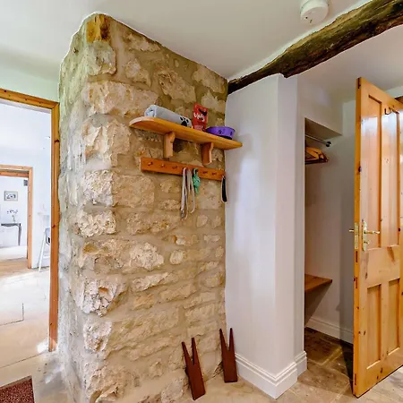 Holiday home 8 Bed In Ripon 72263