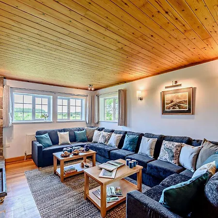 8 Bed In Ripon 72263 Holiday home