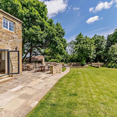 8 Bed In Ripon 72263 Grantley