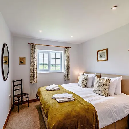 8 Bed In Ripon 72263 Grantley