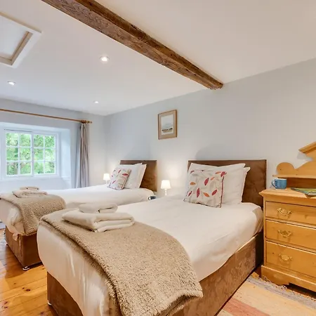 8 Bed In Ripon 72263 Grantley