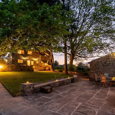 8 Bed In Ripon 72263