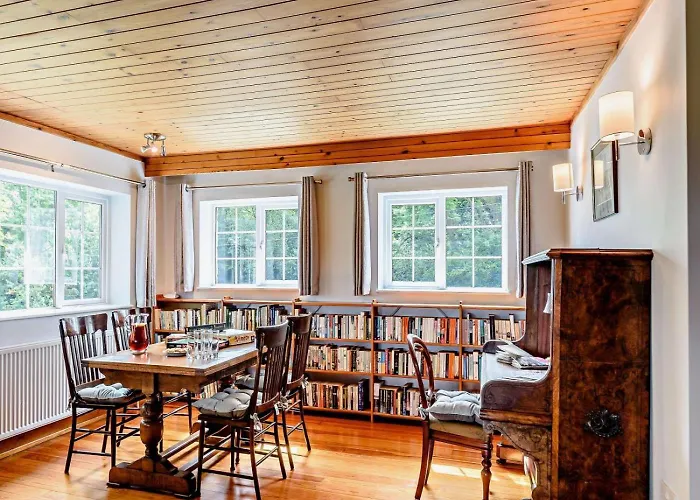 8 Bed In Ripon Oc-72263 * Grantley